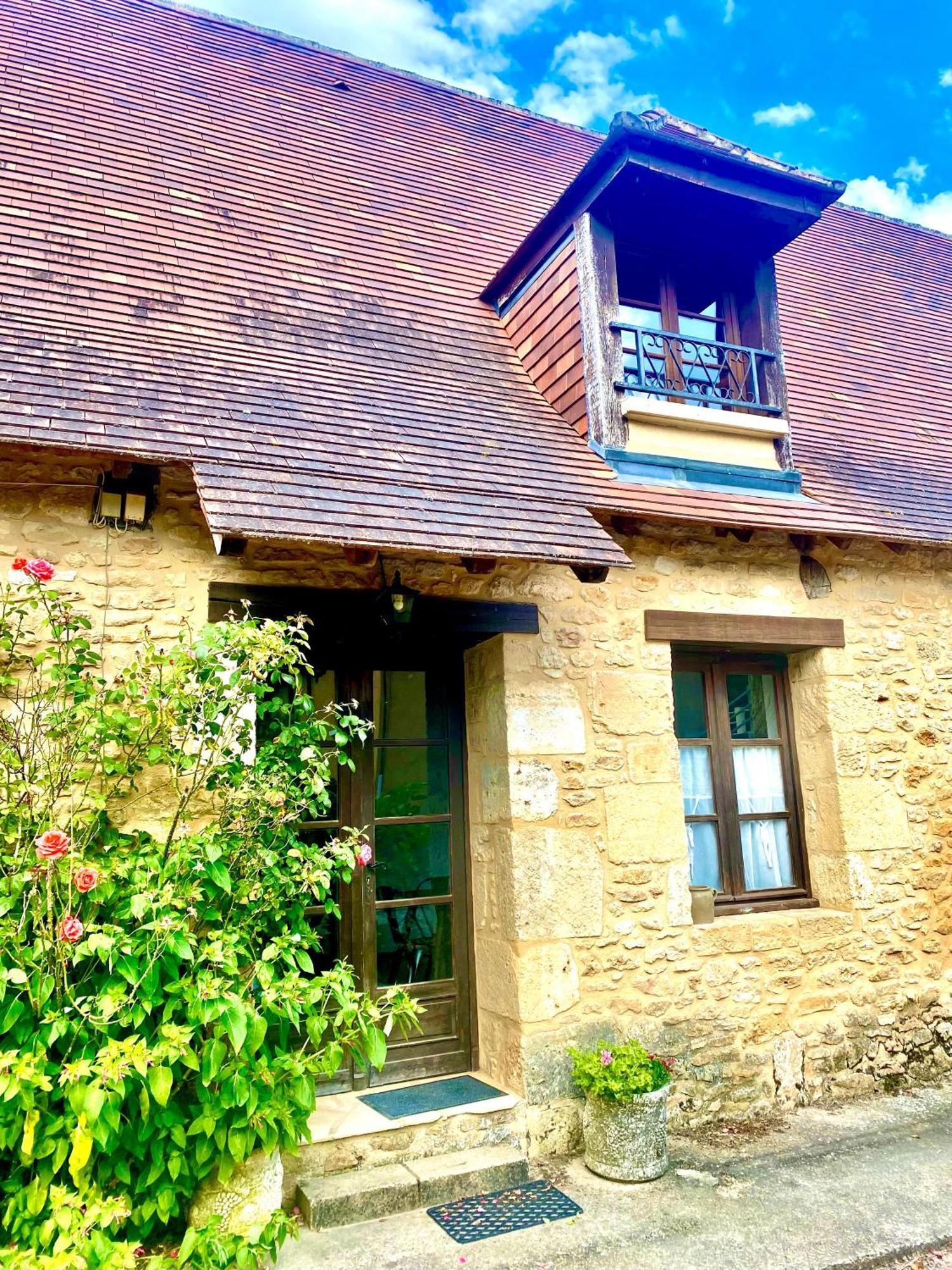 Camping La Ferme De Perdigat Limeuil Экстерьер фото