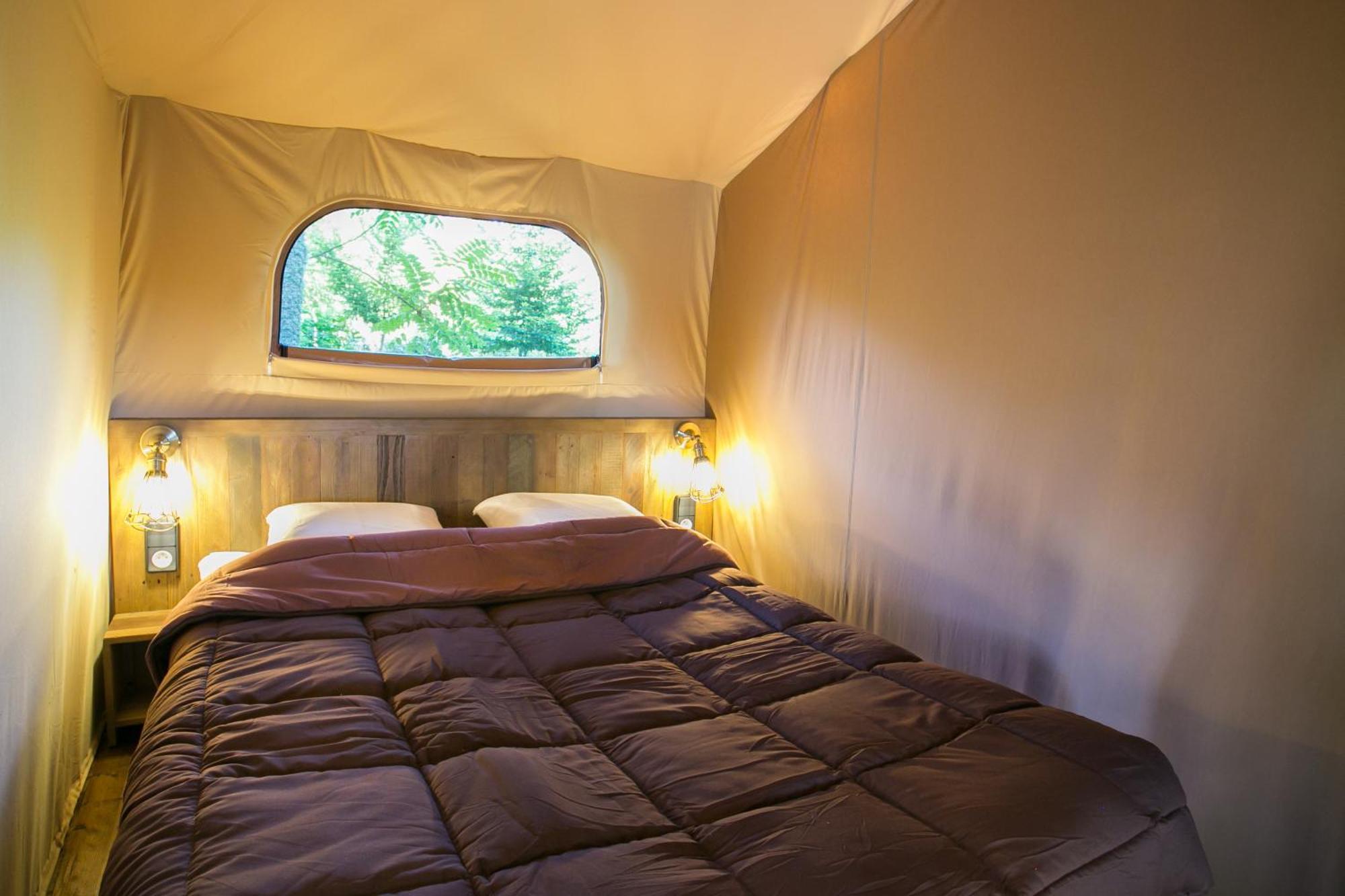Camping La Ferme De Perdigat Limeuil Экстерьер фото